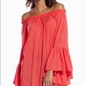 NWOT-Elan ruffled bell sleeve top